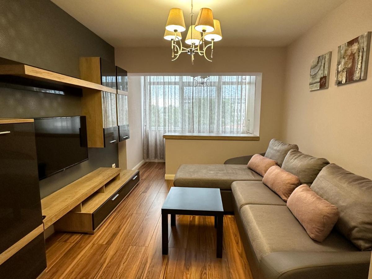 Page3 Apartament Targoviste Dış mekan fotoğraf